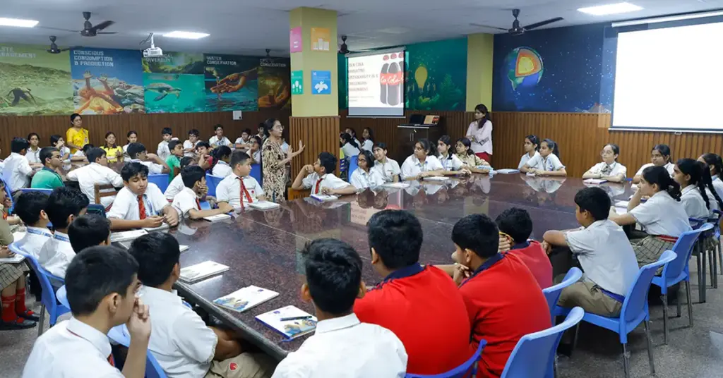 Which School in Rohtak is Best for Science Stream After 10th? - Senior Wing
